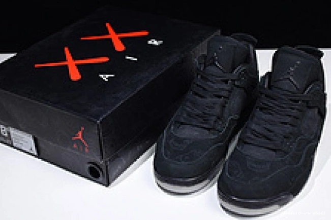 retro 4 black Jordan 001 Nike 930155 Air kaws 0824